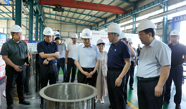 新鄉市市長魏建平蒞臨高服篩機調研指導